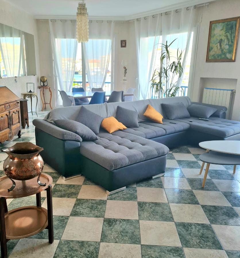 Grand Appartement 109m2 Vue sur quai centre ville,wifi Sète Extérieur photo